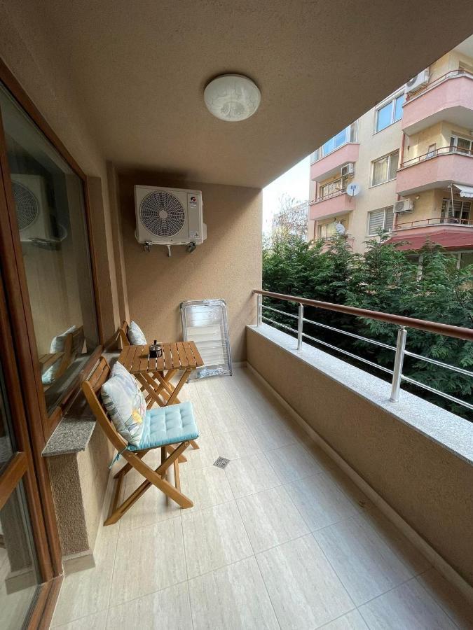 Апартамент Лина Burgas City Exterior foto